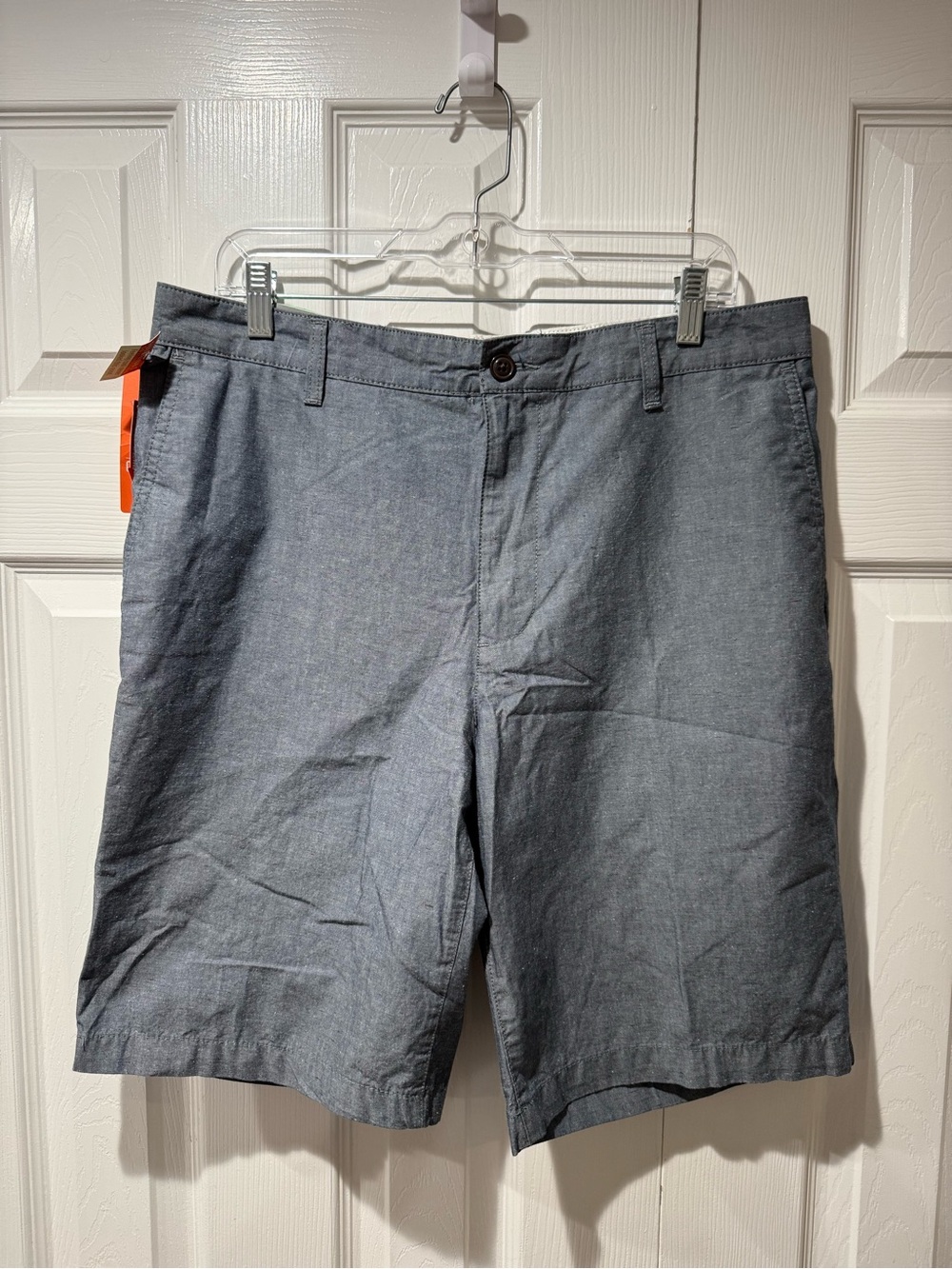 Dockers Men's Gray Blue Chambray Flat-Front Shorts